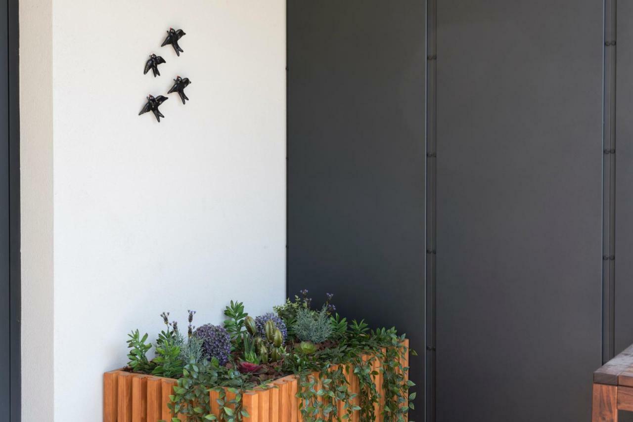 Lovelystay - Downtown Balcony Apartment With Free Parking Porto Buitenkant foto